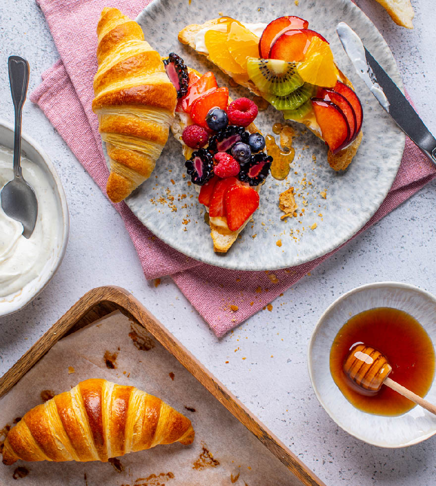 Gefülltes Frühstückscroissant