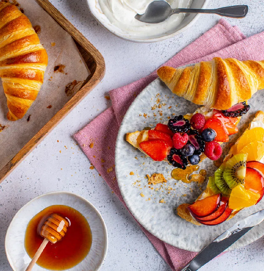 Gefülltes Frühstückscroissant