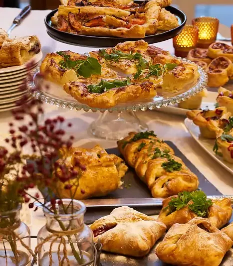 bladerdeeghapjes met geitenkaas, walnoten en honing recept tante fanny