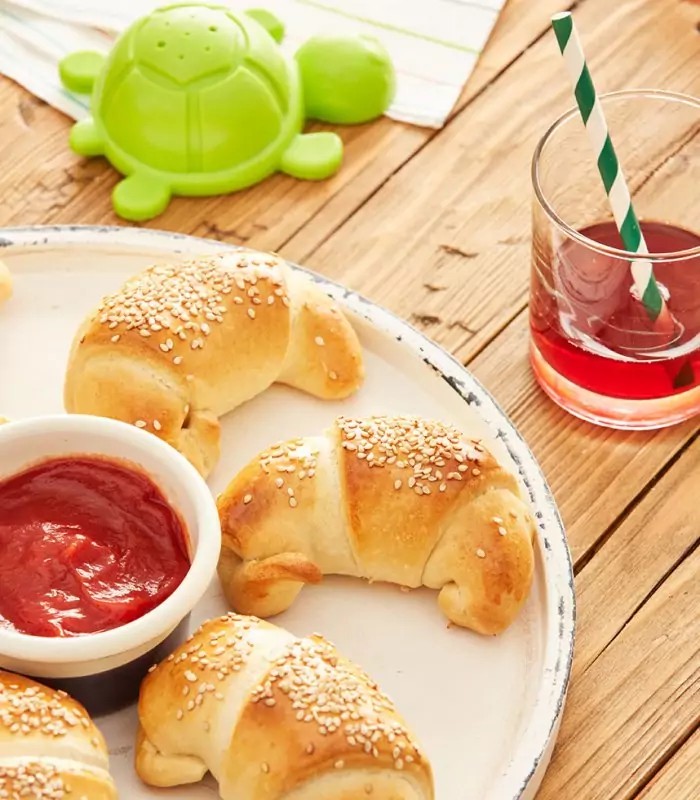 mini hot dogs