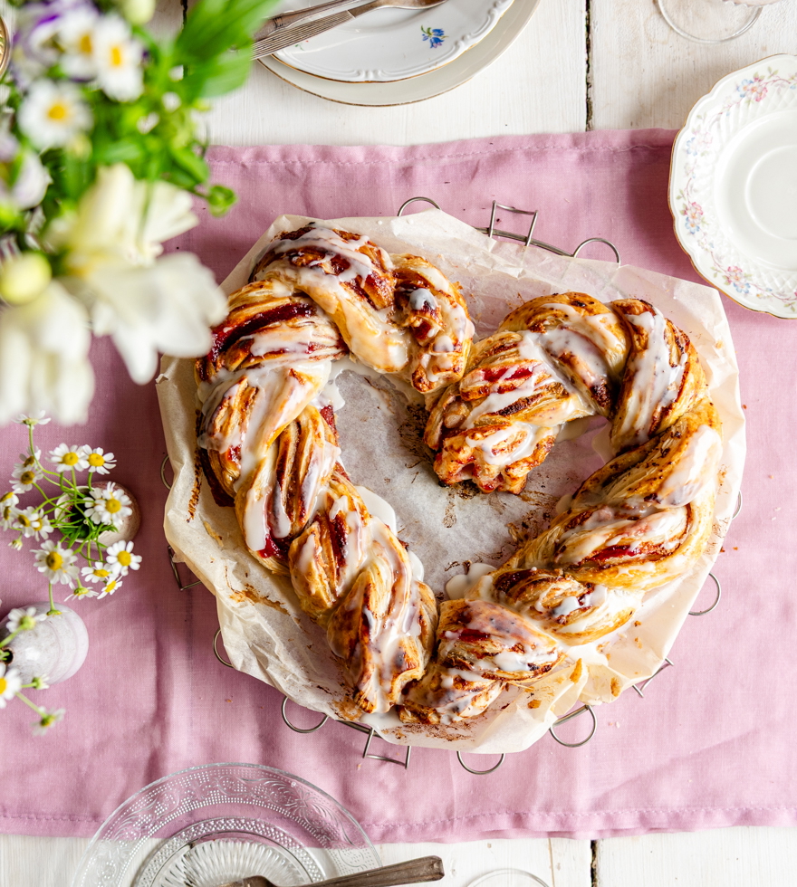 Blätterteigherz mit Marmelade Tante Fanny