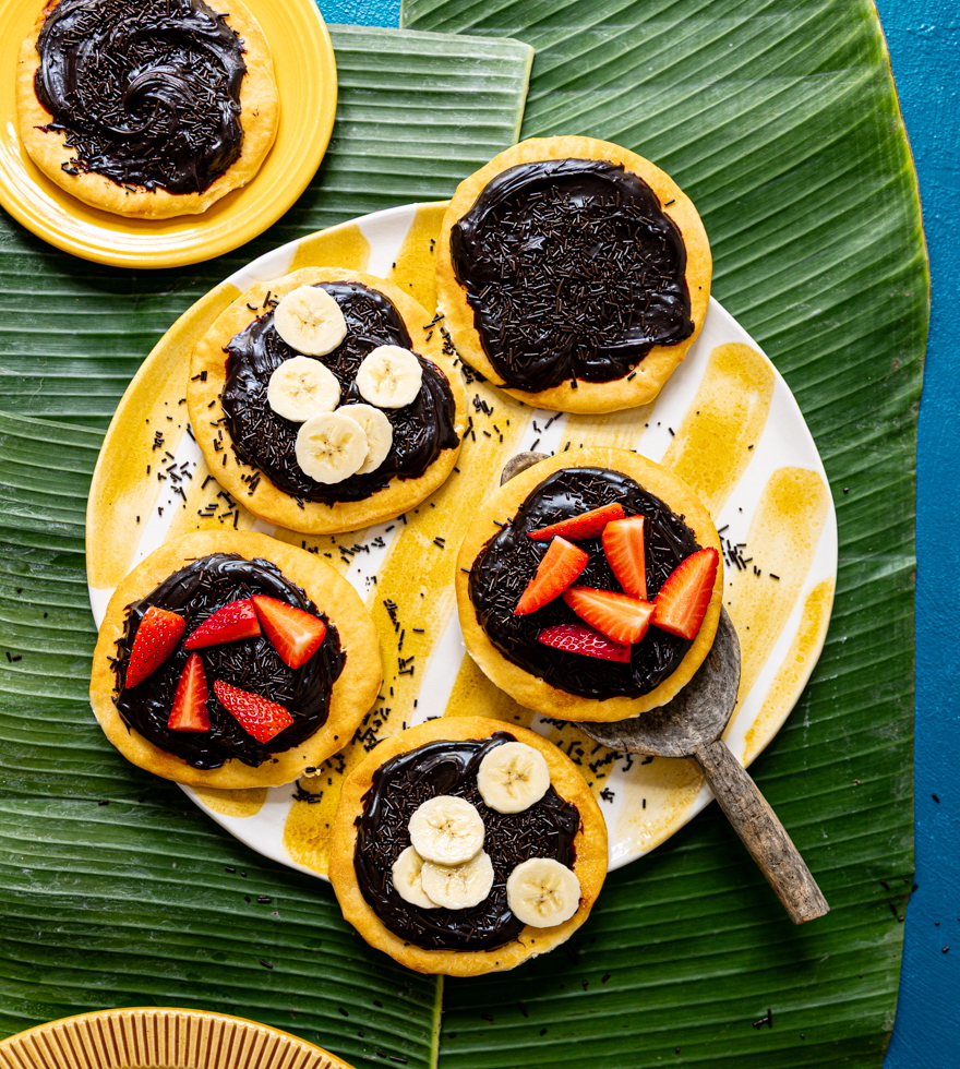 Brasilianische Brigadeiro Snack-Pizzen