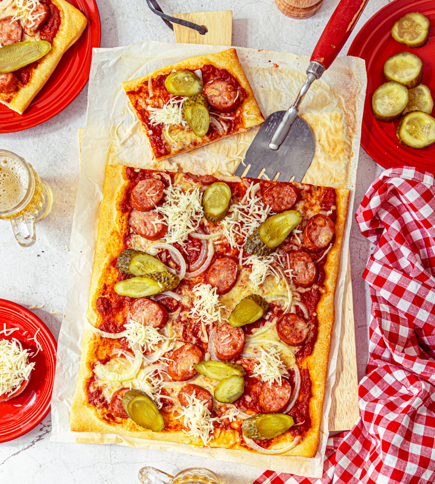 Österreichische Käsekrainer Pizza
