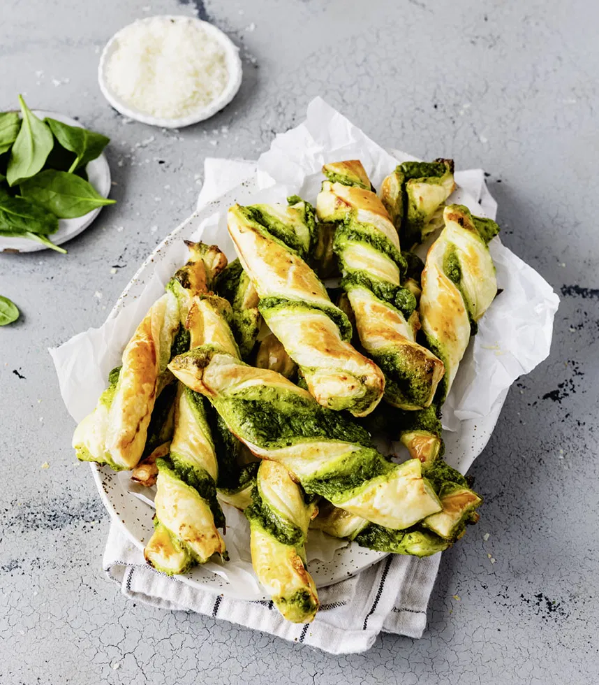Parmesan-Spinat Twisters Rezept