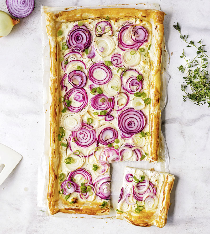 Schnelle Zwiebelgalette vom Blech - Thermomix-Rezept