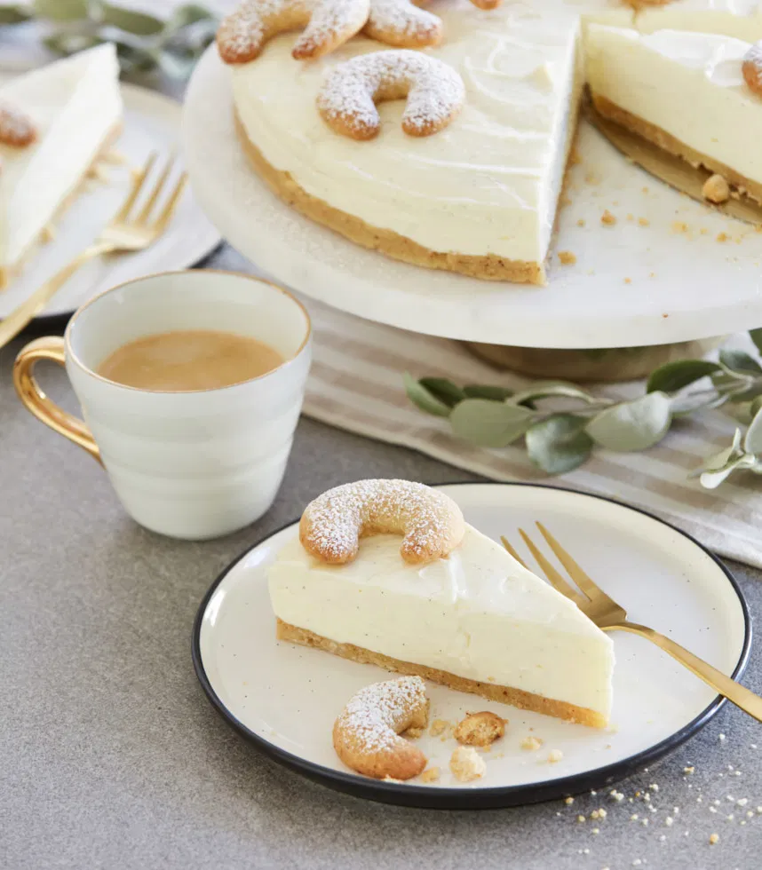 Vanillekipferl Cheesecake - Rezept für festliches Dessert