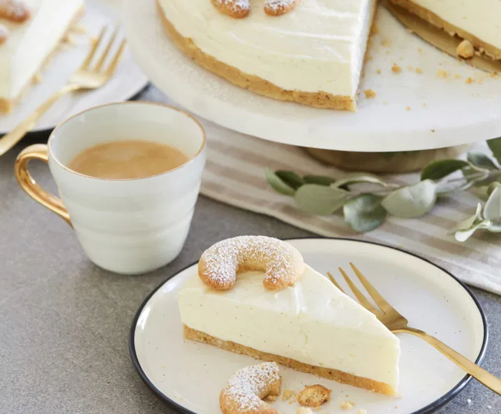 Vanillekipferl Cheesecake - Rezept für festliches Dessert