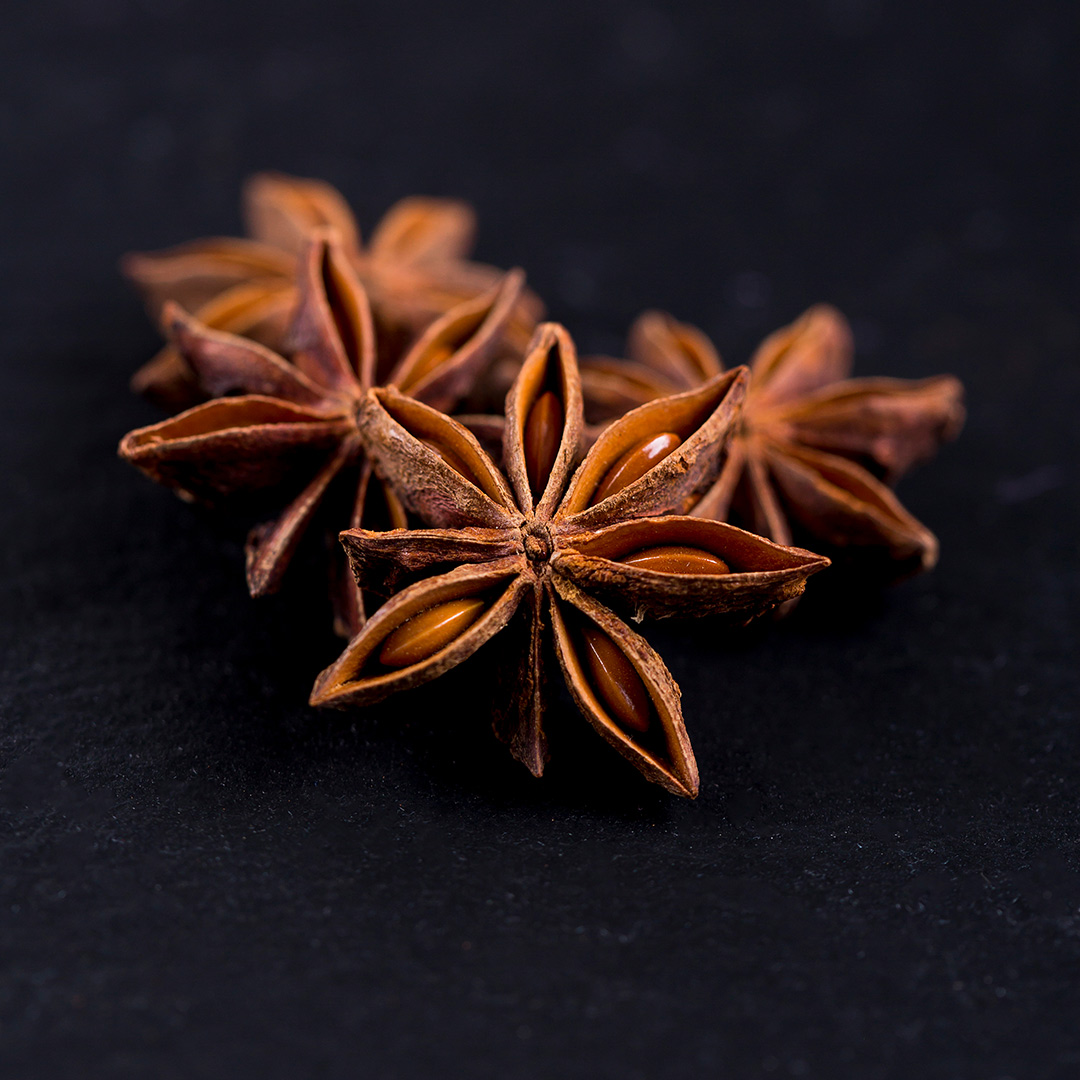 Sternanis