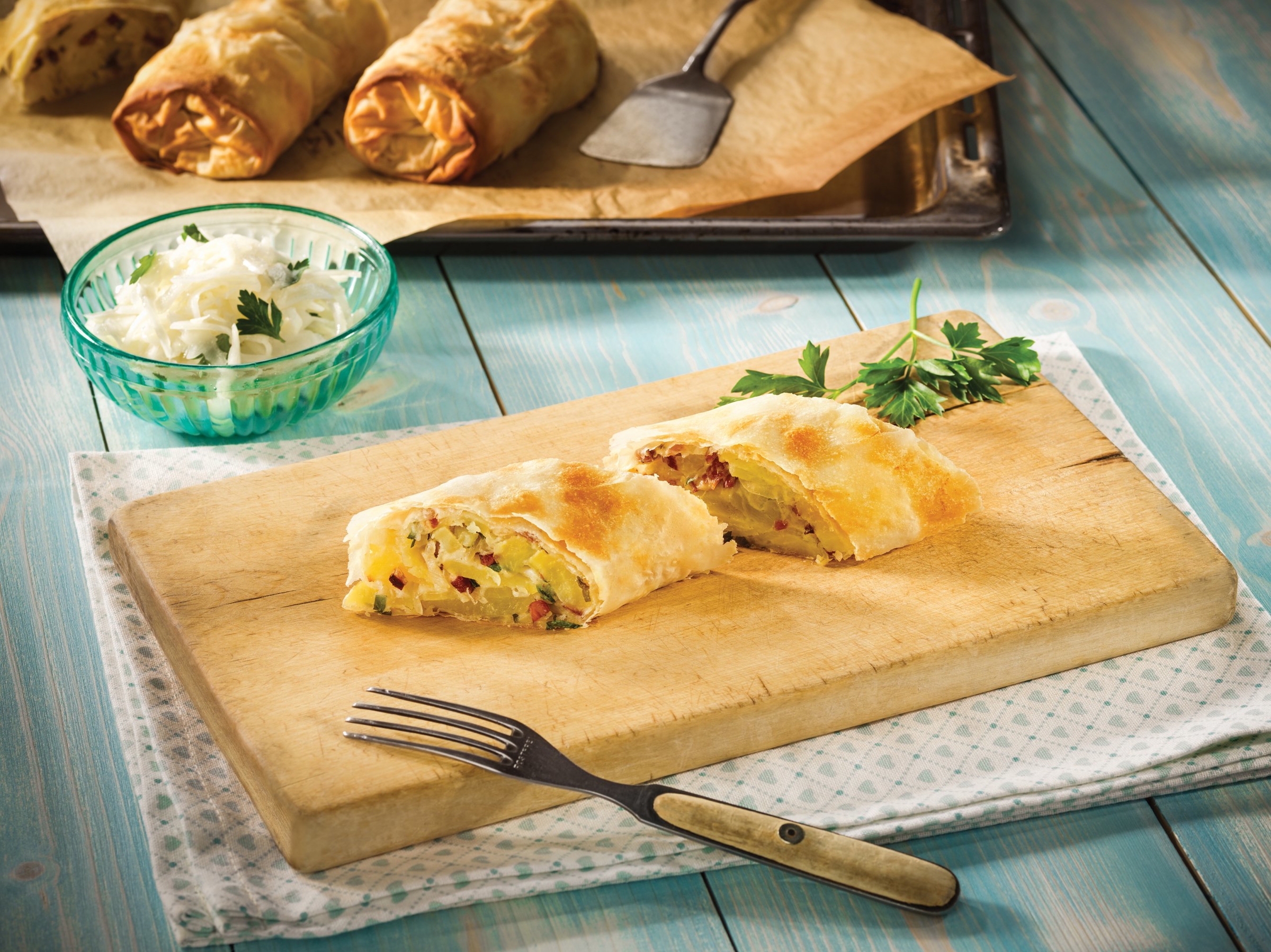 Zwiebel-Erdäpfel-Strudel