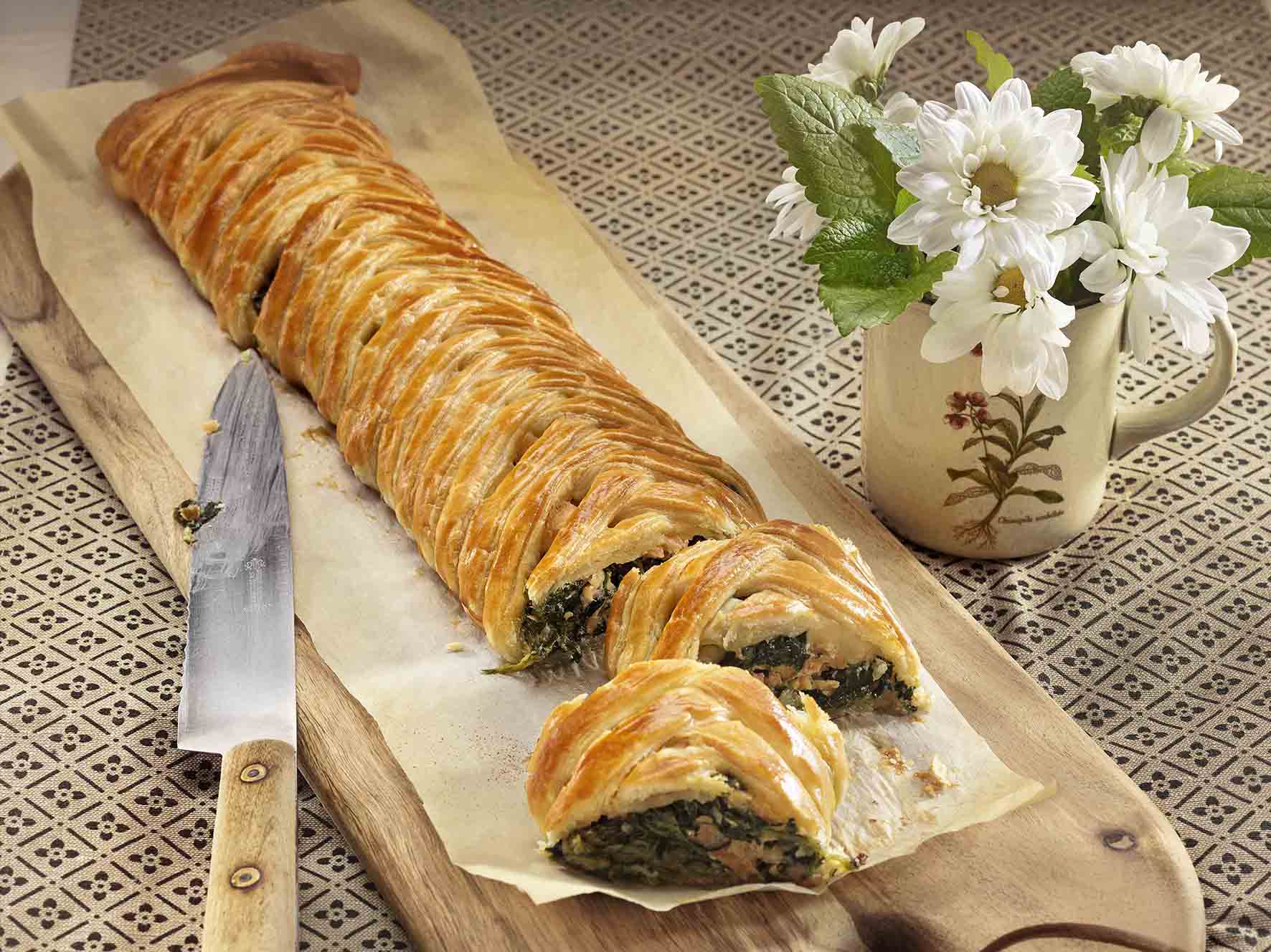 Strudel mit Lachs und Spinat