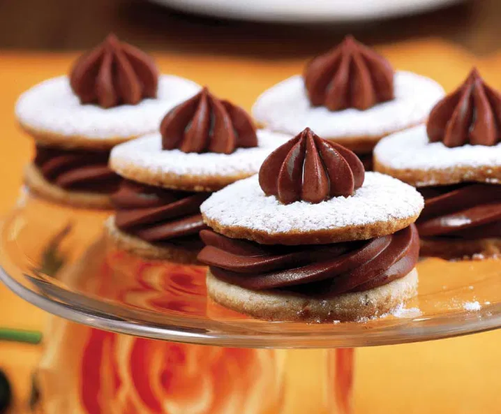 Nuss-Nougat-Taler Rezept Tante Fanny