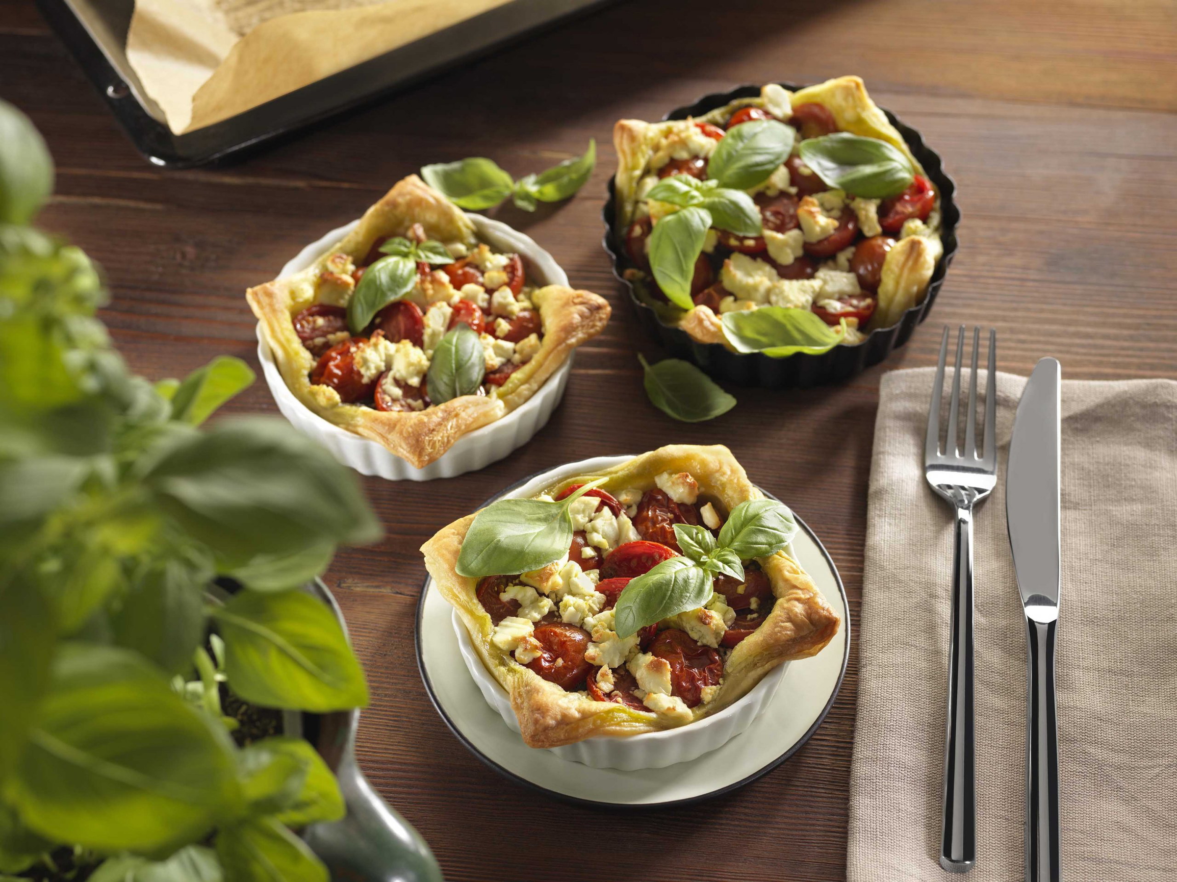 Tomaten Tartelettes mit Feta