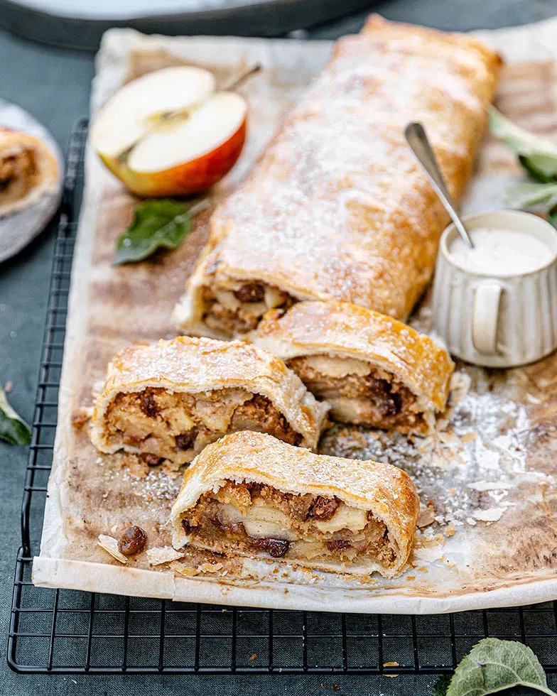 Wiener Blätterteig Apfelstrudel