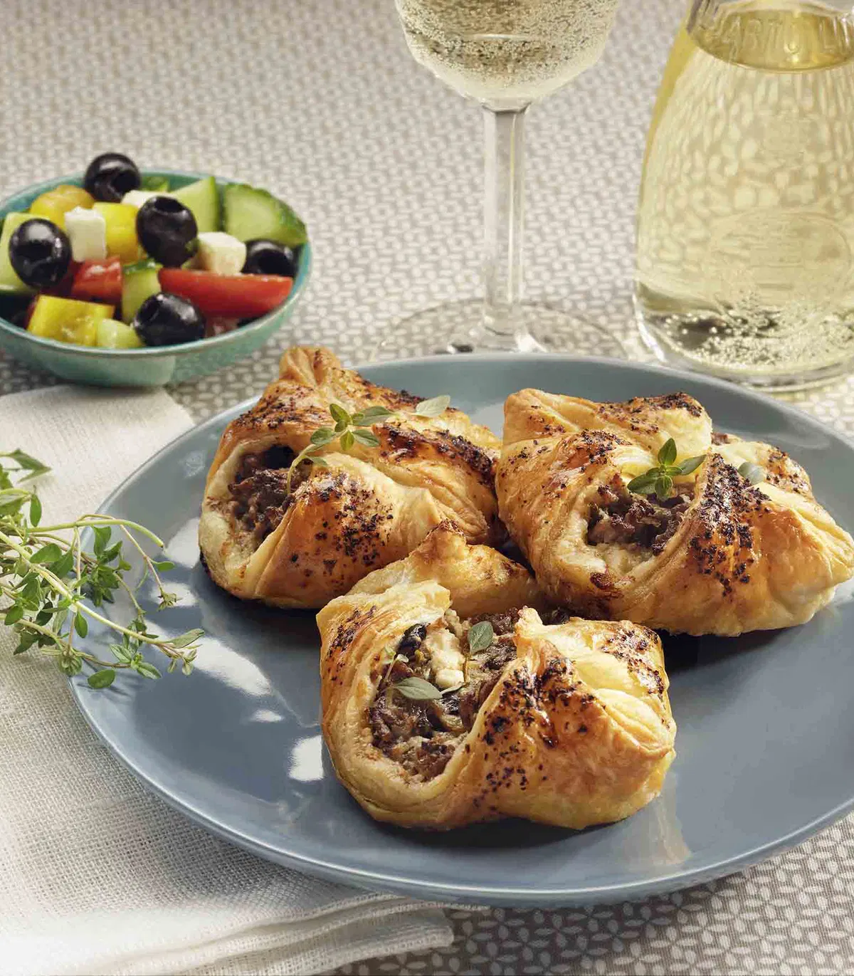 Griechische Tascherl mit Blätterteig