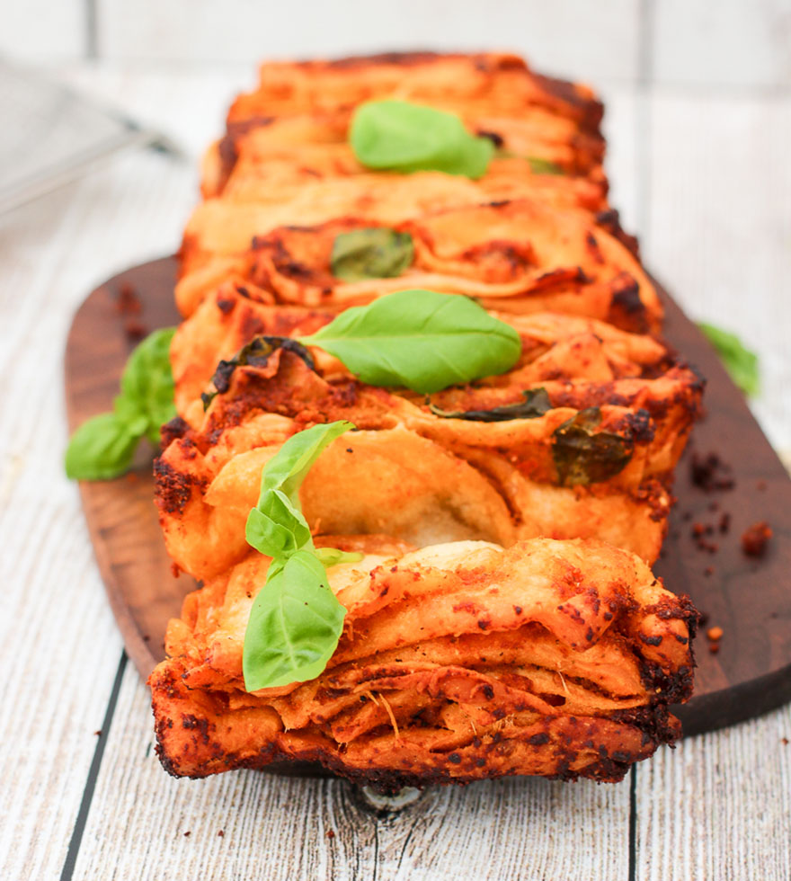 Rezept Zupfbrot mit rotem Pesto