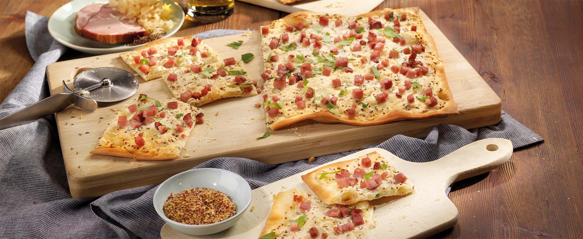 Rezept Flammkuchen mit Sauerkraut und Geselchtem Tante Fanny