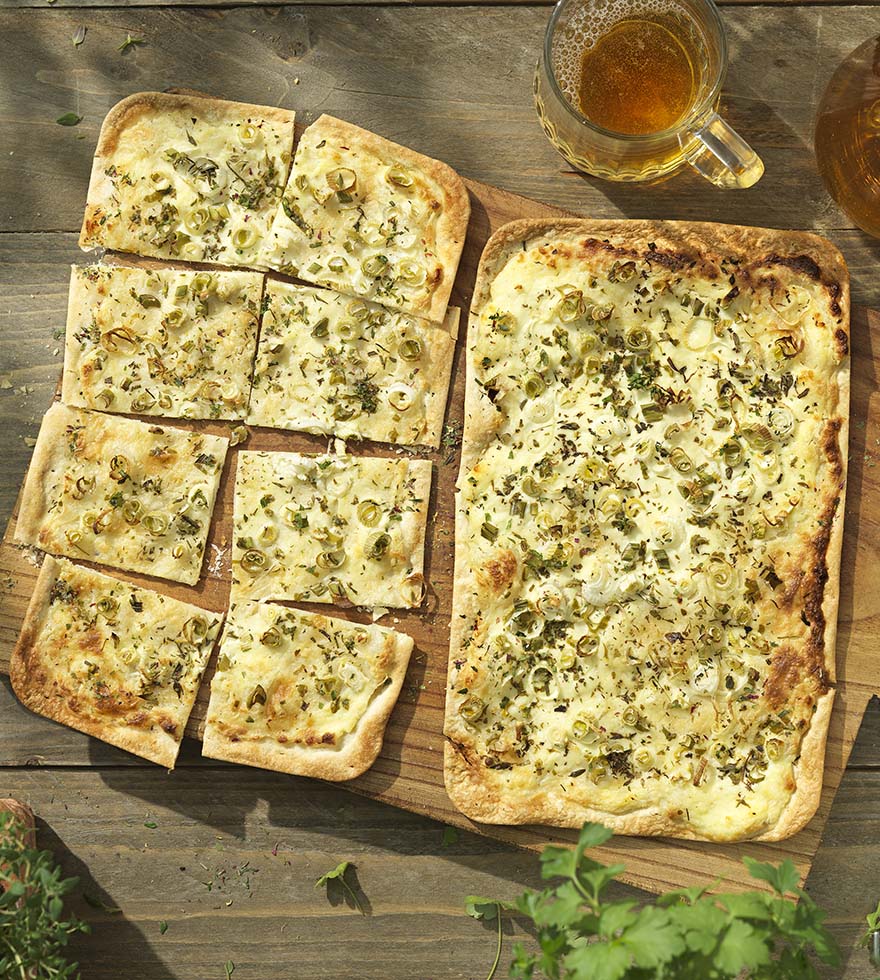Flammkuchen mit Kräutern Rezept Tante Fanny