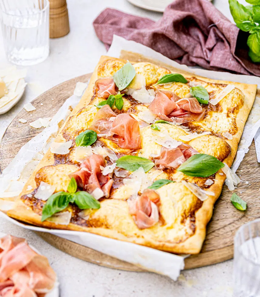 Pizza Carbonara