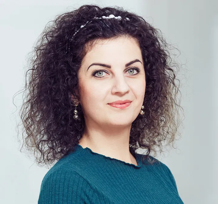 Silvia-Ostadal