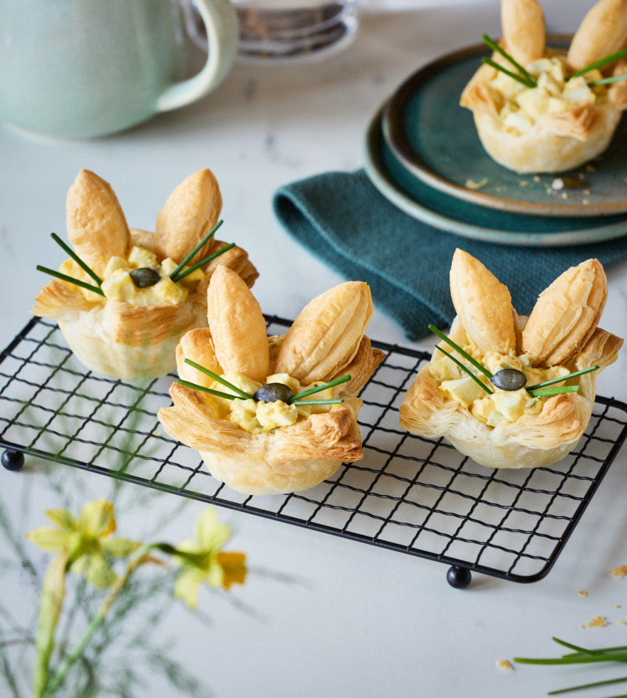 Osterhasennester mit Eiersalat