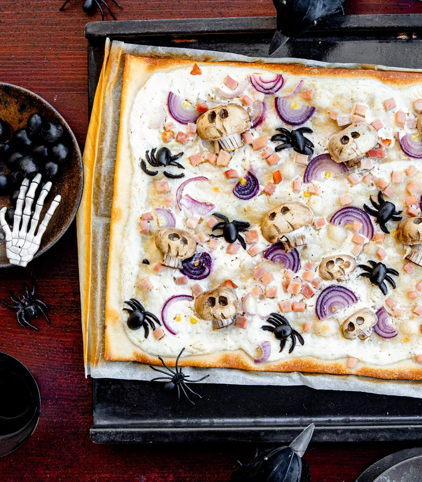 Grusel-Flammkuchen