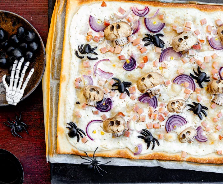 Grusel-Flammkuchen