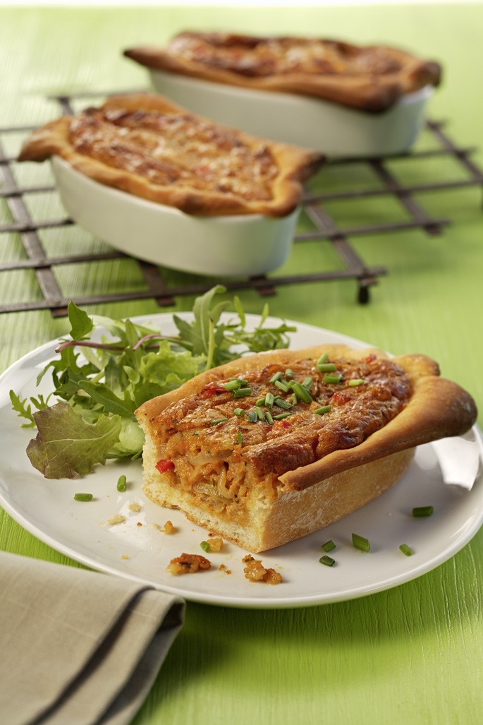 Voralbergi sajttorta friss pizzatésztából