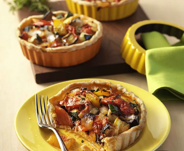Pikáns sütemény ratatouille töltelékkel