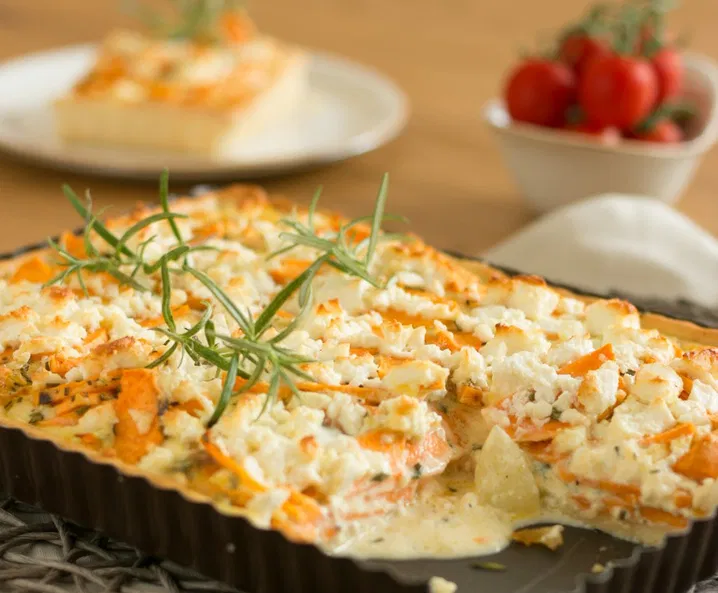 Édesburgonyás tortácska friss pizzatésztából
