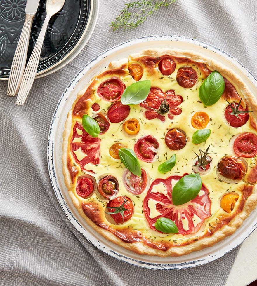 Quiche színes paradicsommal
