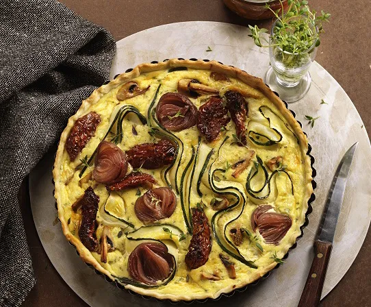 Quiche cukkinivel és szárított paradicsommal