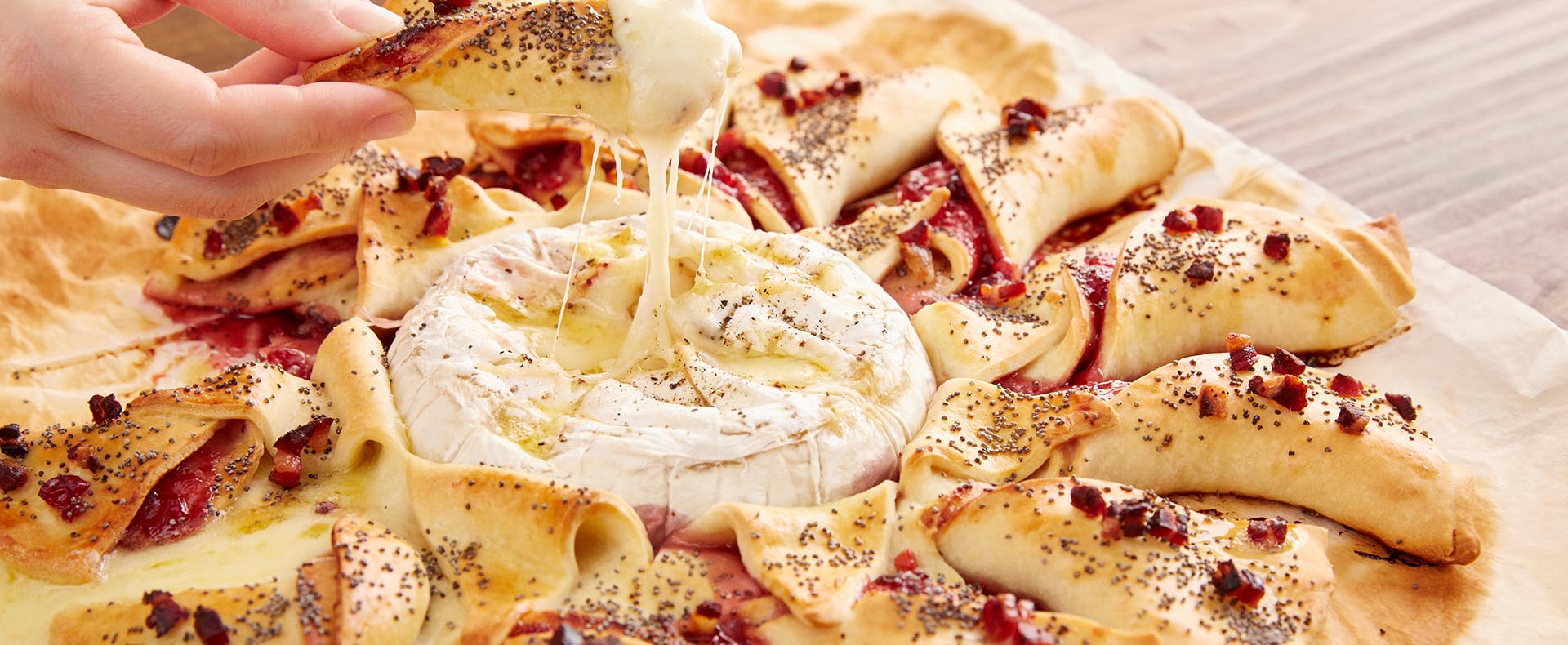 Áfonyás csillag camembert sajttal
