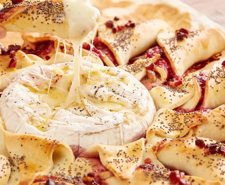 Áfonyás csillag camembert sajttal