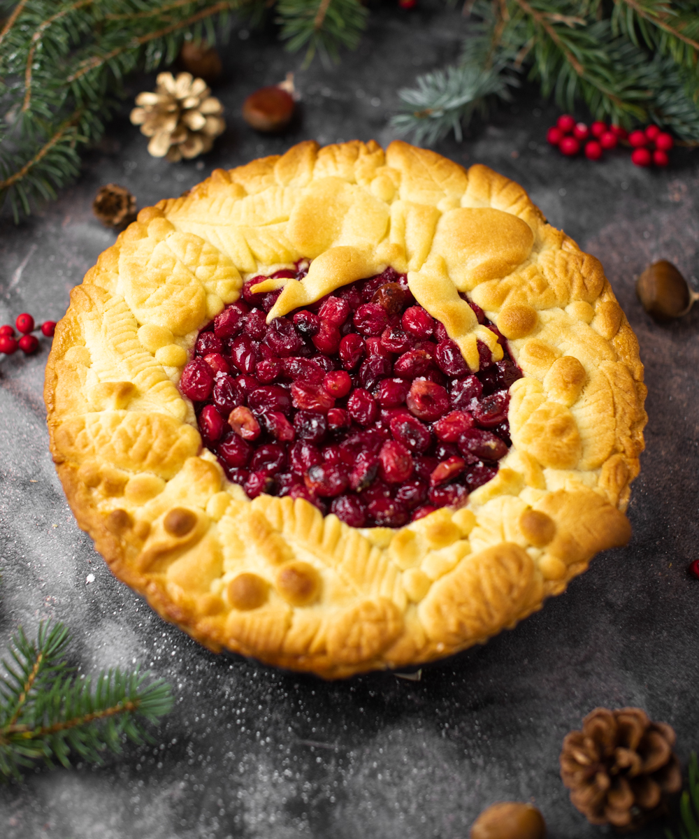 Pezsgőkrémes-vörösáfonyás pite
