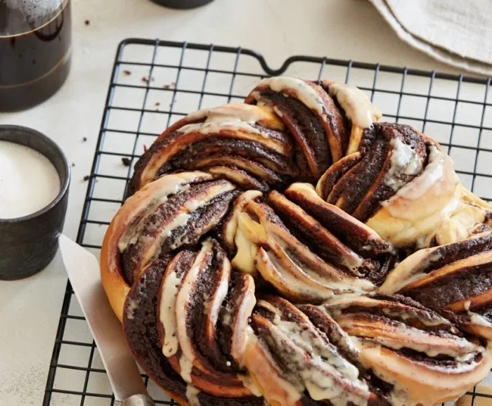 csokis-kávés babka