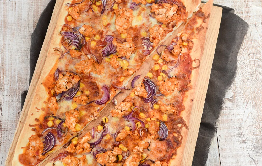 Pizza chicken bbq