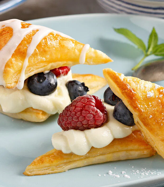 Zoete bladerdeegdriehoeken met fruit Tante Fanny