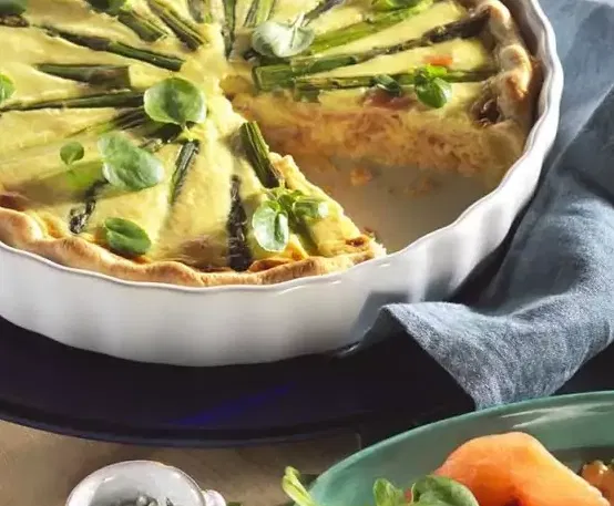 quiche met asperge en zalm