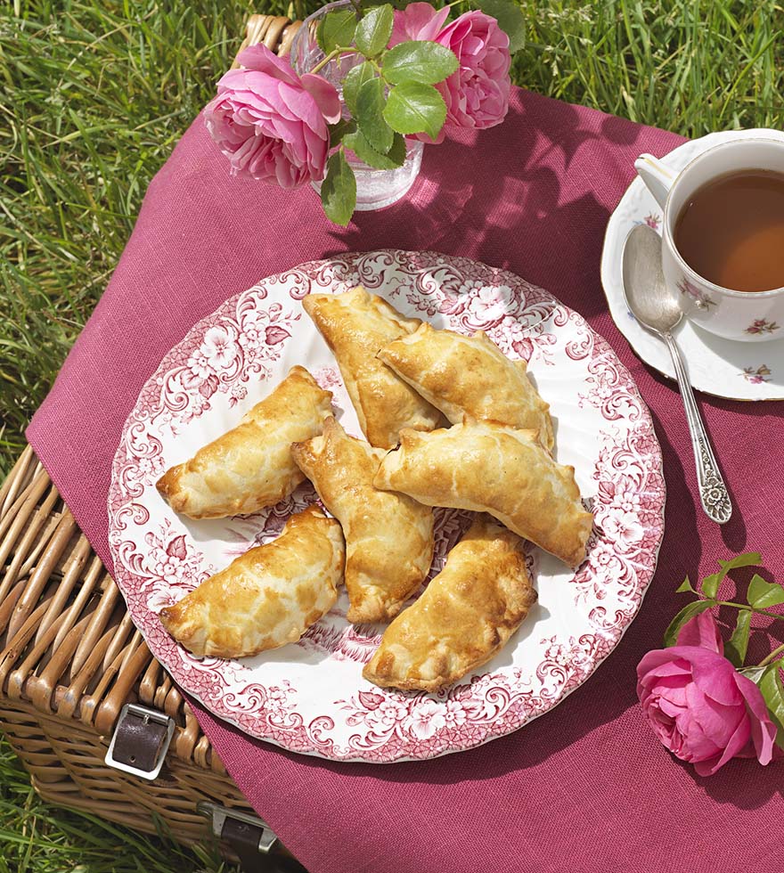Recept- Engelse Cornish Pastries - vers quiche & taartdeeg - Tante Fanny