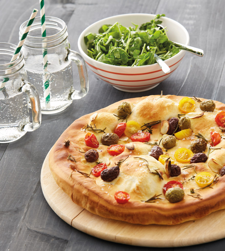 olijven tomaten focaccia