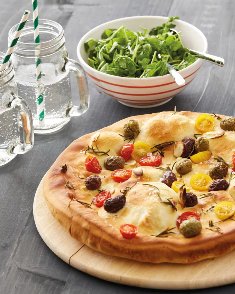 olijven tomaten focaccia