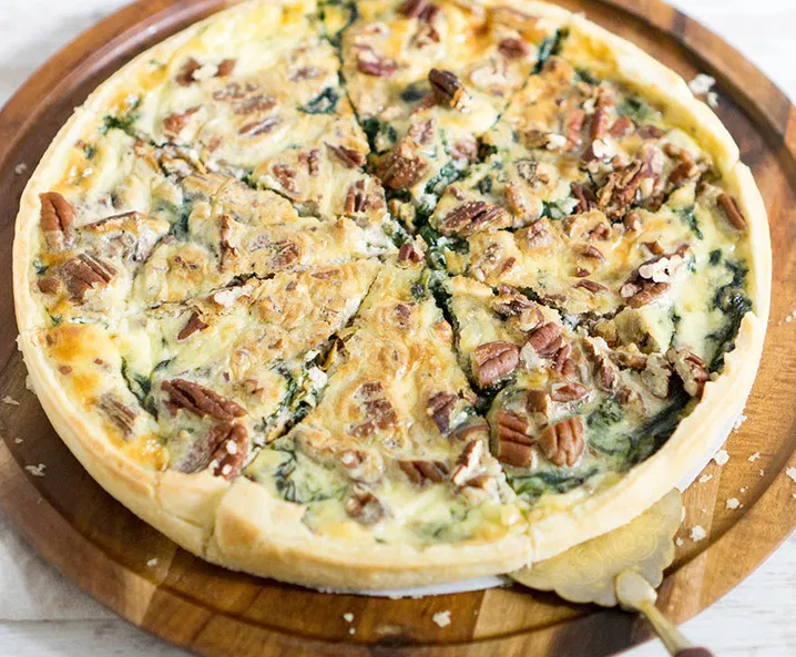 Spinazie quiche met peccannoten Tante Fanny