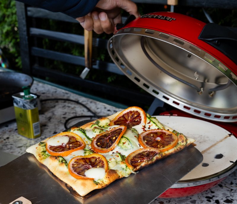 GSferrari pizza met sinaasappelen