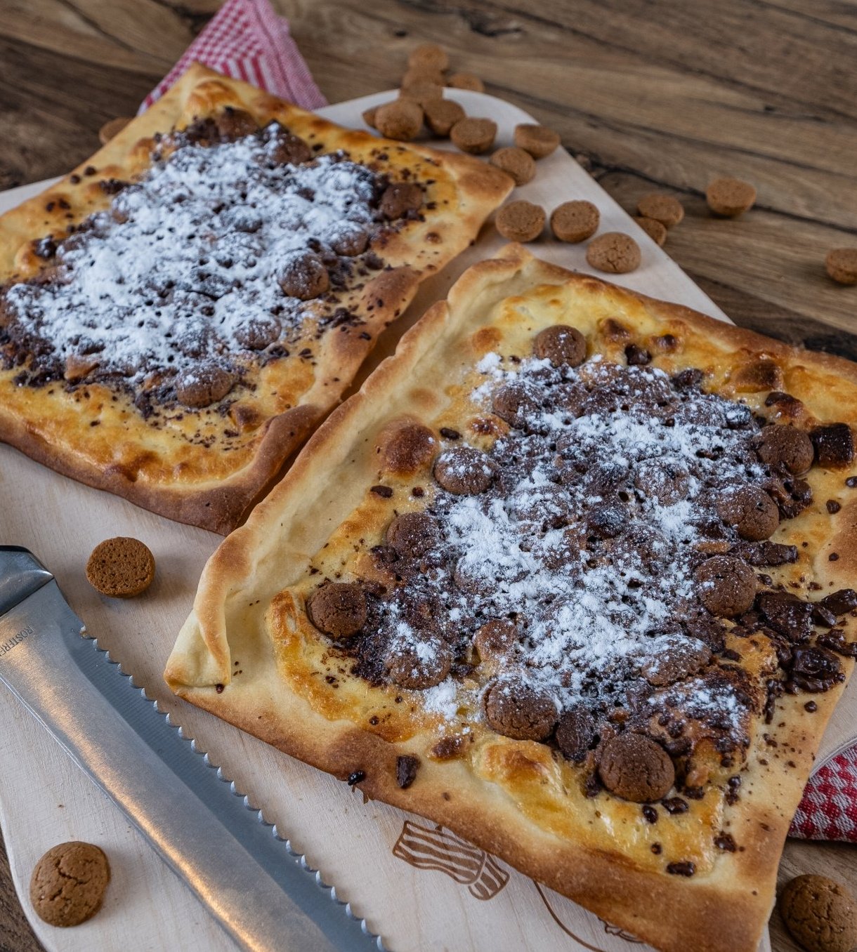 Recept: Flammkuchen met kruidnoten