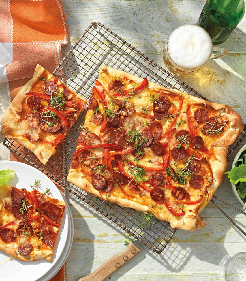 Flammkuchen mit Chorizo und Manchego