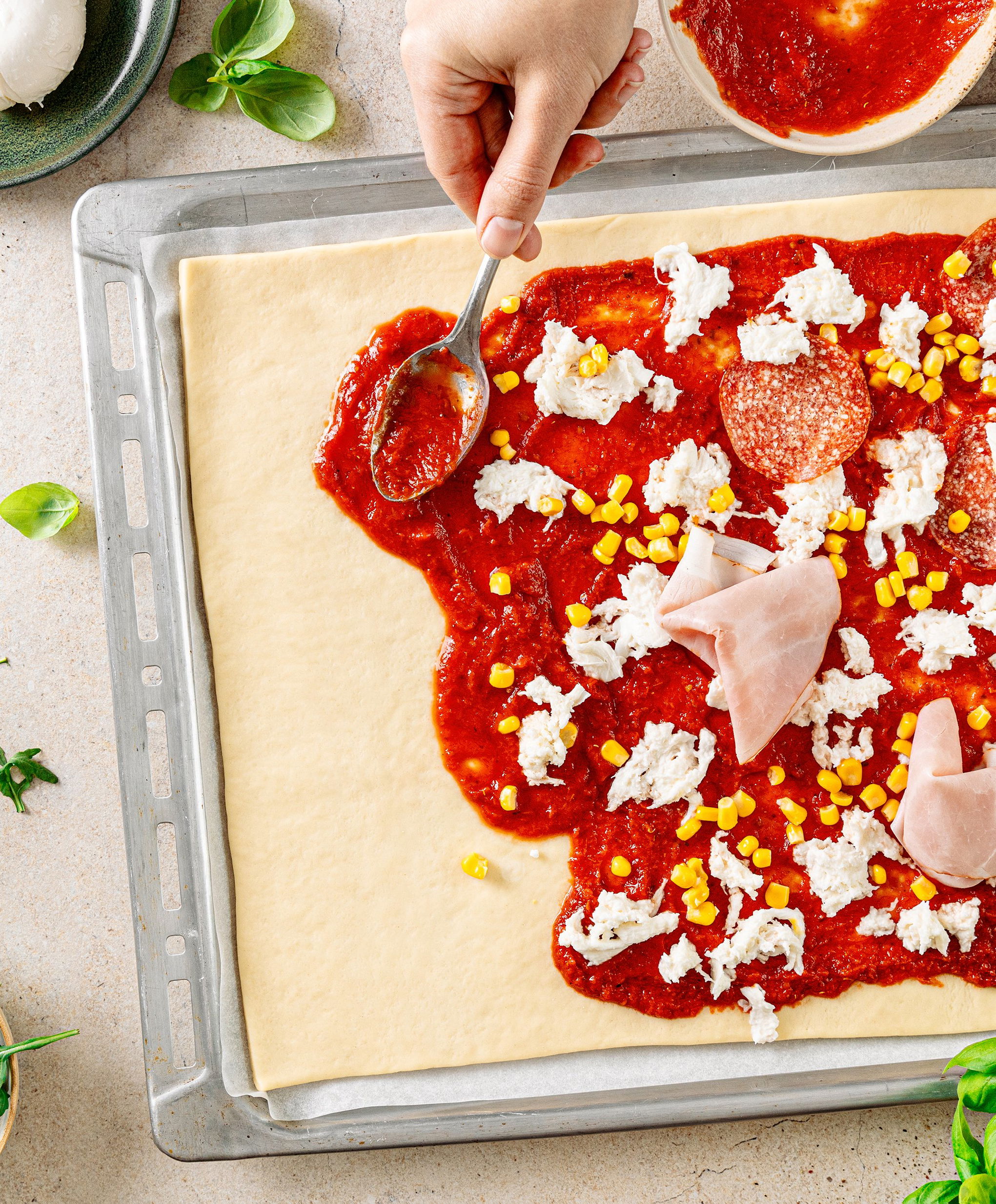 Frischer Pizza-Riese von Tante Fanny