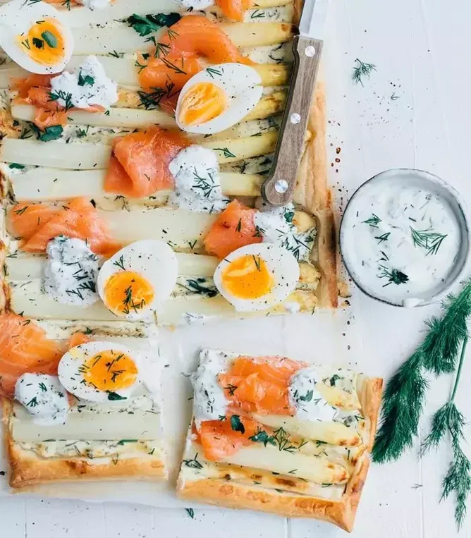 Plaattaart met asperges- Tante Fanny bladerdeeg