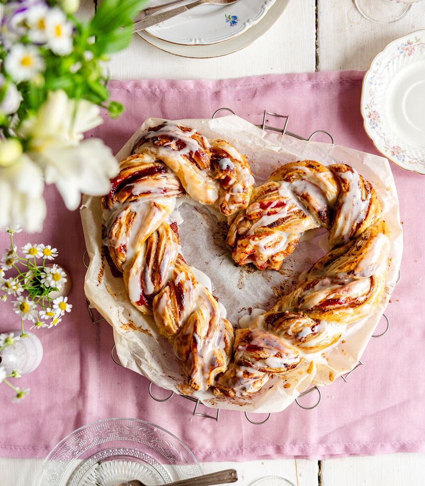 Blätterteigherz mit Marmelade Tante Fanny