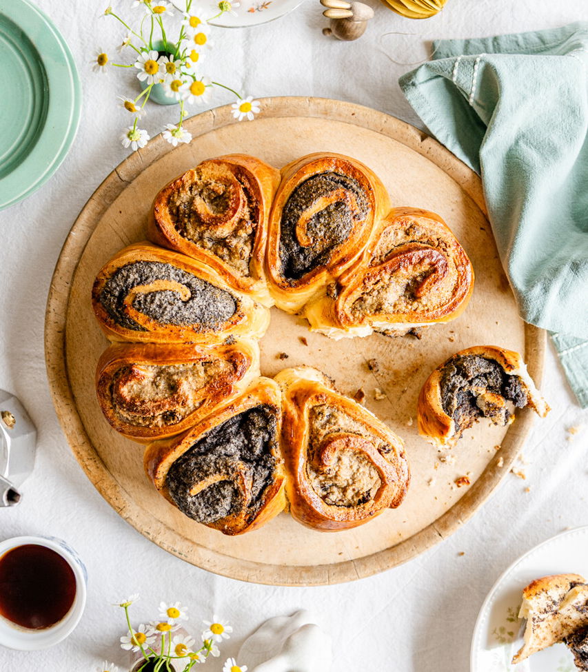 Hefeblume mit Nuss- & Mohnfüllung Tante Fanny