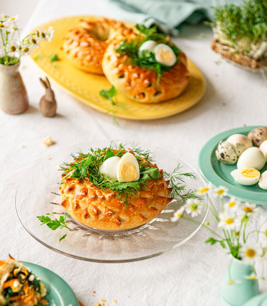 Pikante Osternester mit Wachtelei